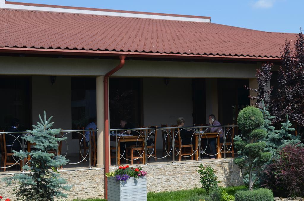 Hotel Astoria Alba Iulia Ngoại thất bức ảnh