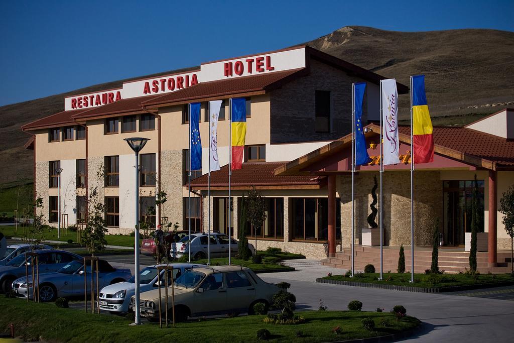 Hotel Astoria Alba Iulia Ngoại thất bức ảnh