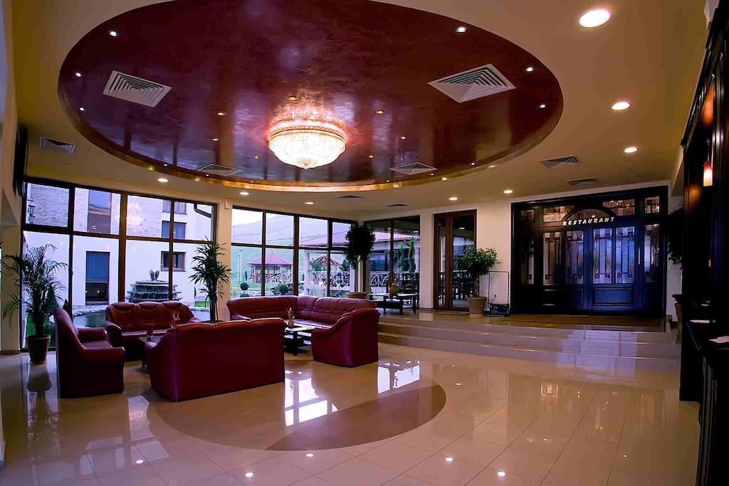 Hotel Astoria Alba Iulia Ngoại thất bức ảnh