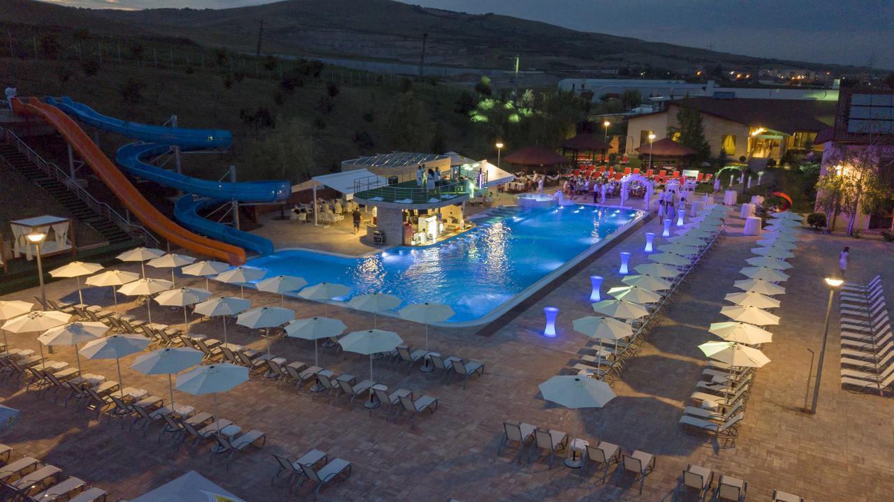 Hotel Astoria Alba Iulia Ngoại thất bức ảnh