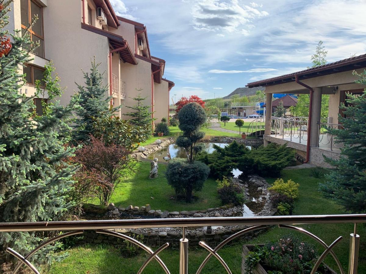 Hotel Astoria Alba Iulia Ngoại thất bức ảnh